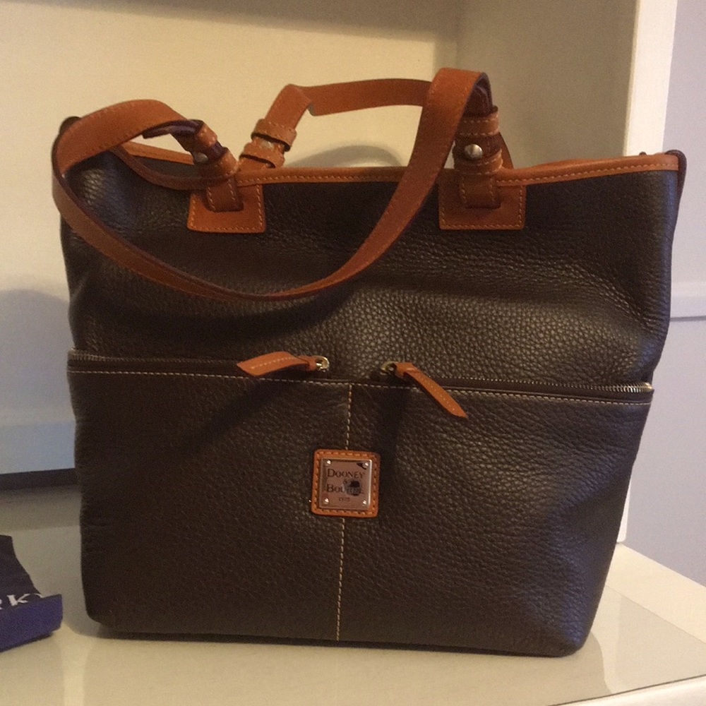Lg pebble leather dk brown convertible tote,NWOT